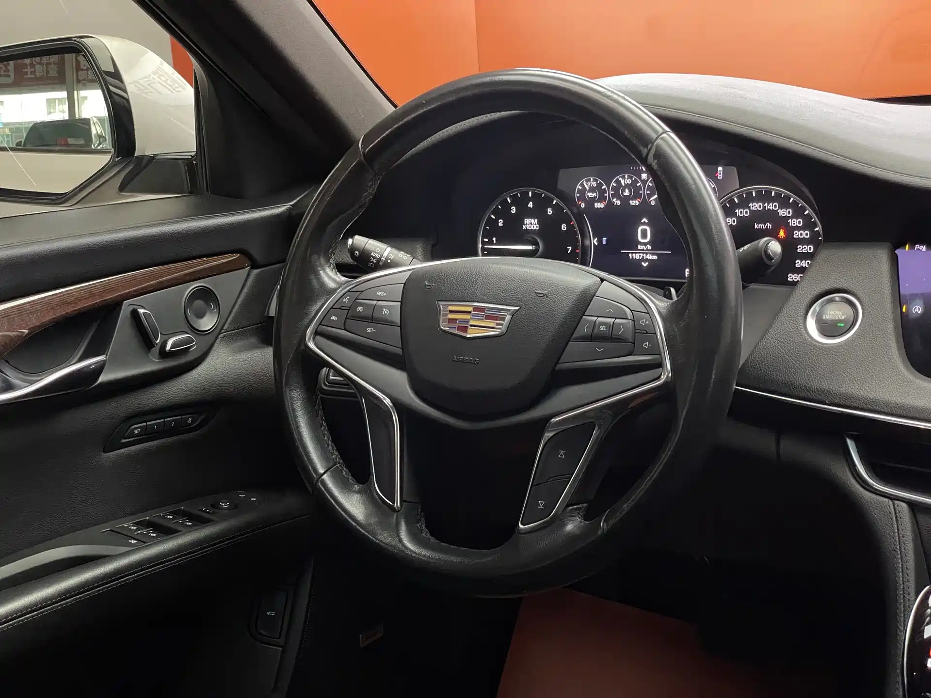 Фото 16 - Cadillac CT6