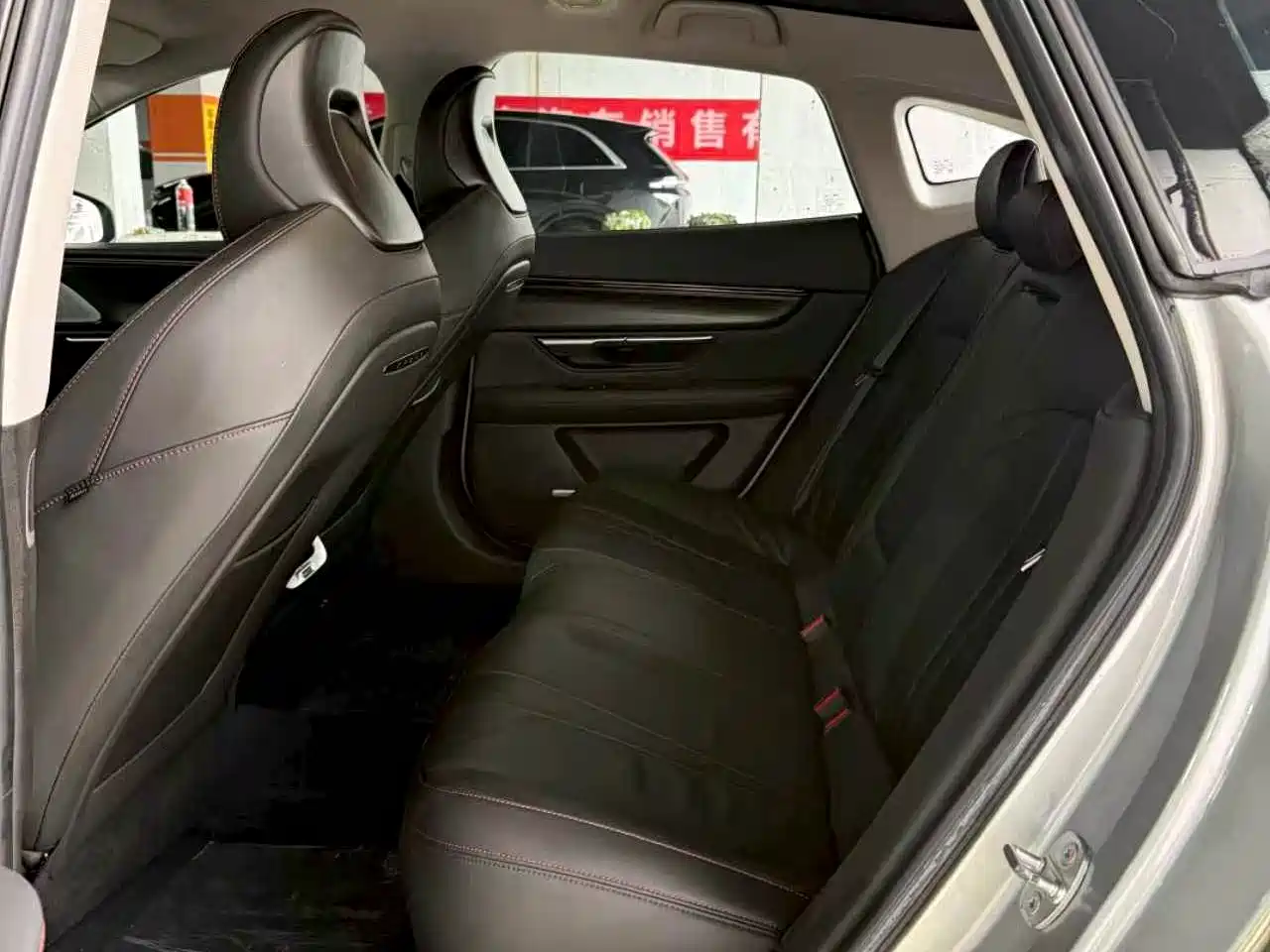 Фото 20 - XPeng P7