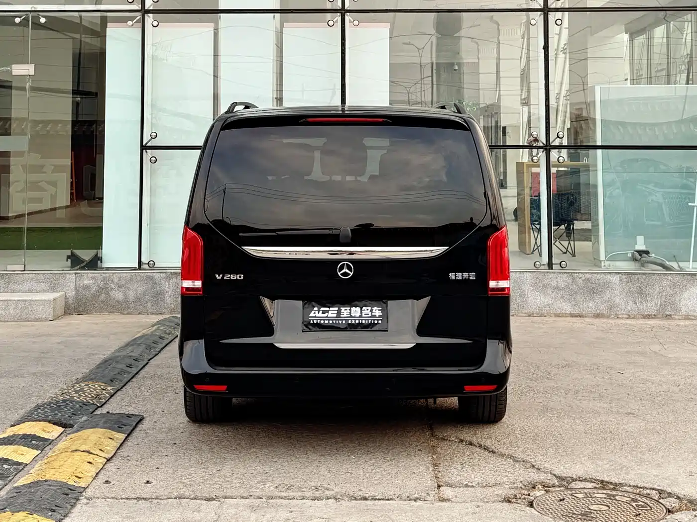 Mercedes-Benz V-Class 2020 V 260 Navigator Edition фото 5