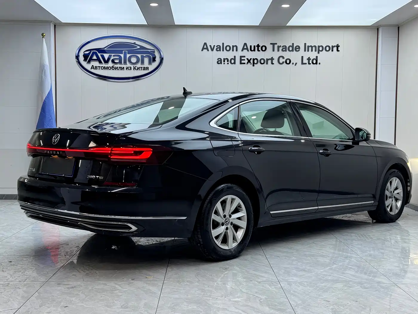 Volkswagen Passat 2022 280TSI Elite Edition фото 4