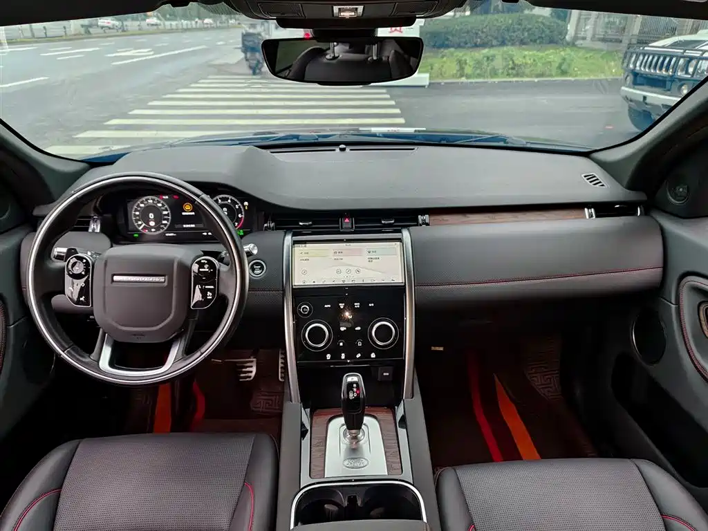 LAND ROVER DISCOVER SPORTS