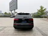 Photo 4 - Audi Q7