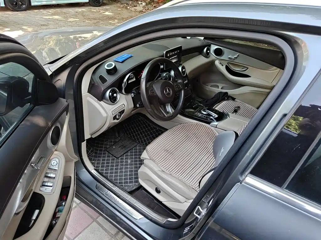 Mercedes-Benz GLC 2018 GLC 200 4MATIC фото 13