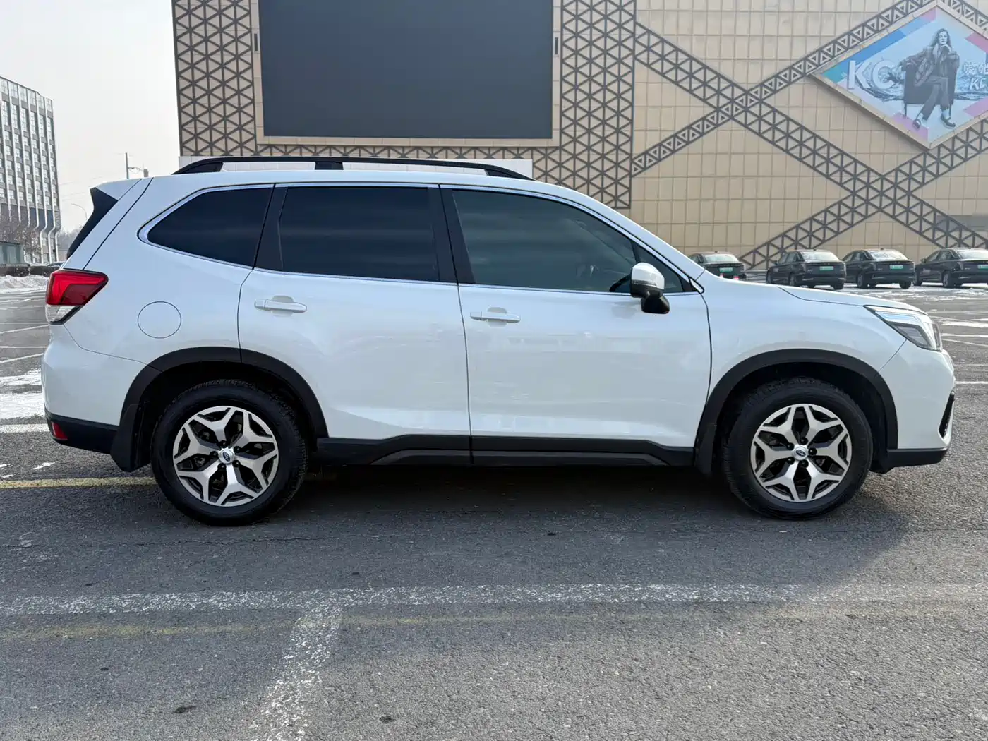 Subaru Forester 2021 2.0i Luxury Edition with EyeSight фото 7