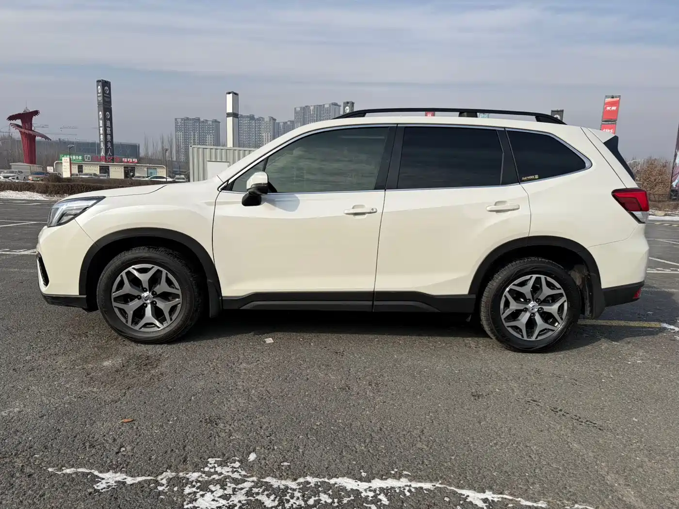 Subaru Forester 2021 2.0i Luxury Edition with EyeSight фото 3