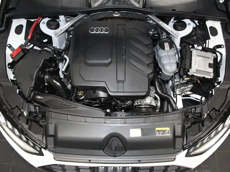Audi A4L 2024 40 TFSI Fashion Dynamic фото 13