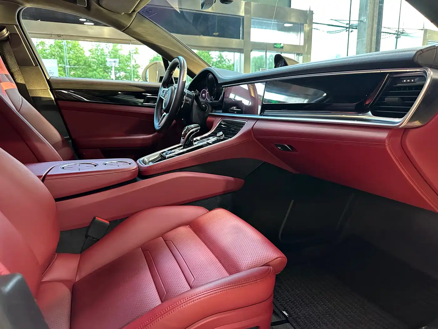 Porsche Panamera 2019 Panamera 2.9T фото 9