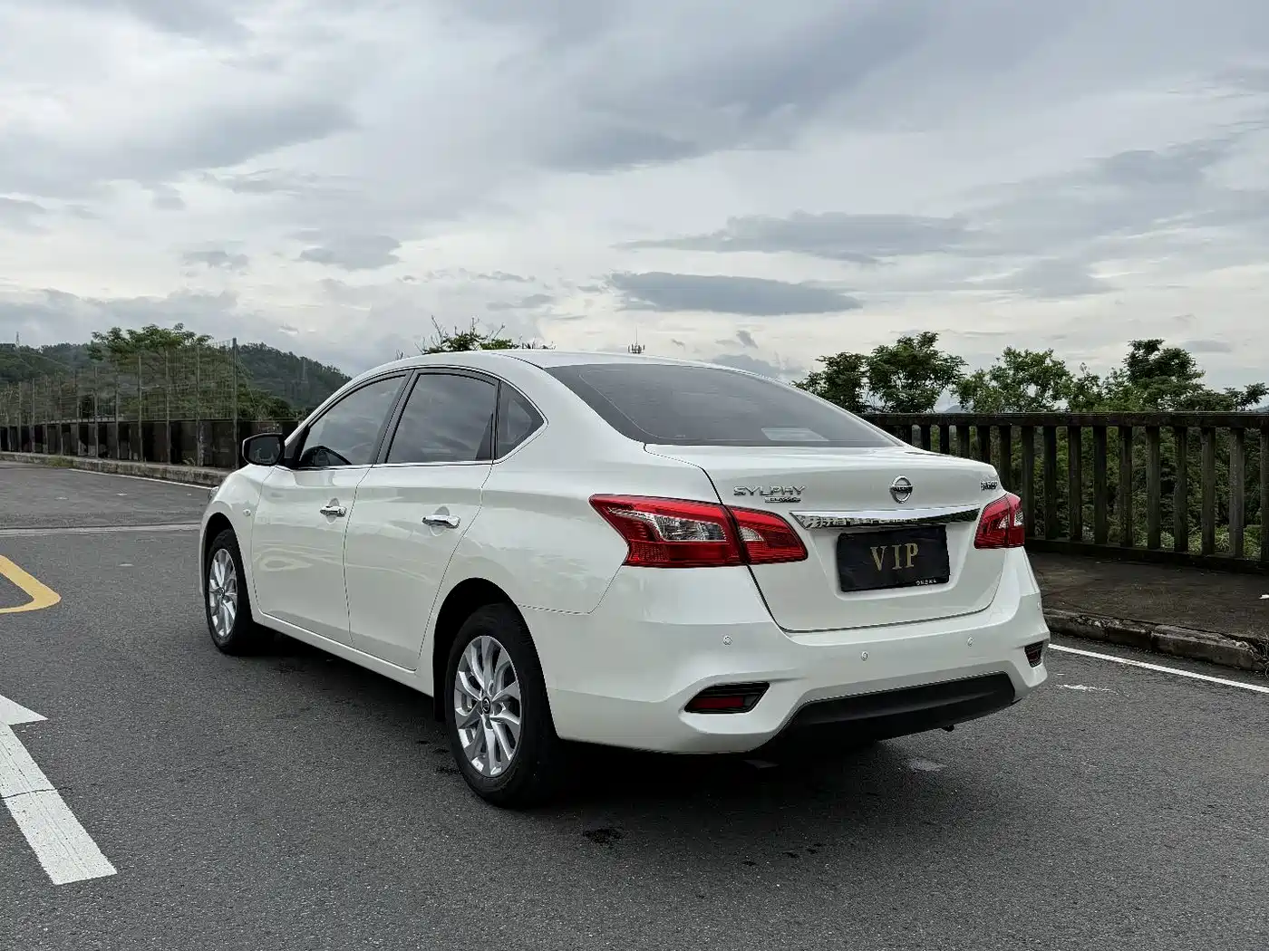 Nissan SYLPHY, миниатюра 7
