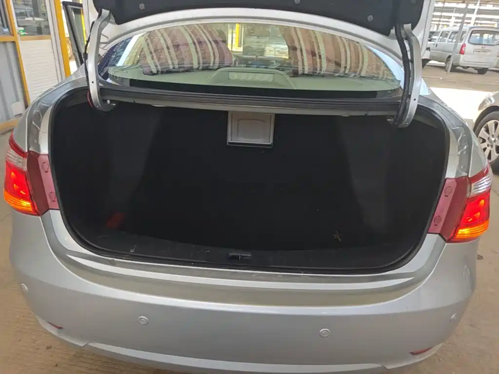 Dongfeng Aeolus Dongfeng Fengshen A60 2016 2016 1.6L Automatic Luxury