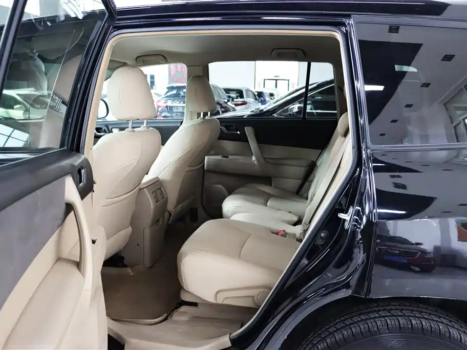 Toyota Highlander 2009 2.7L 2WD 5-seater Elite Edition фото 5