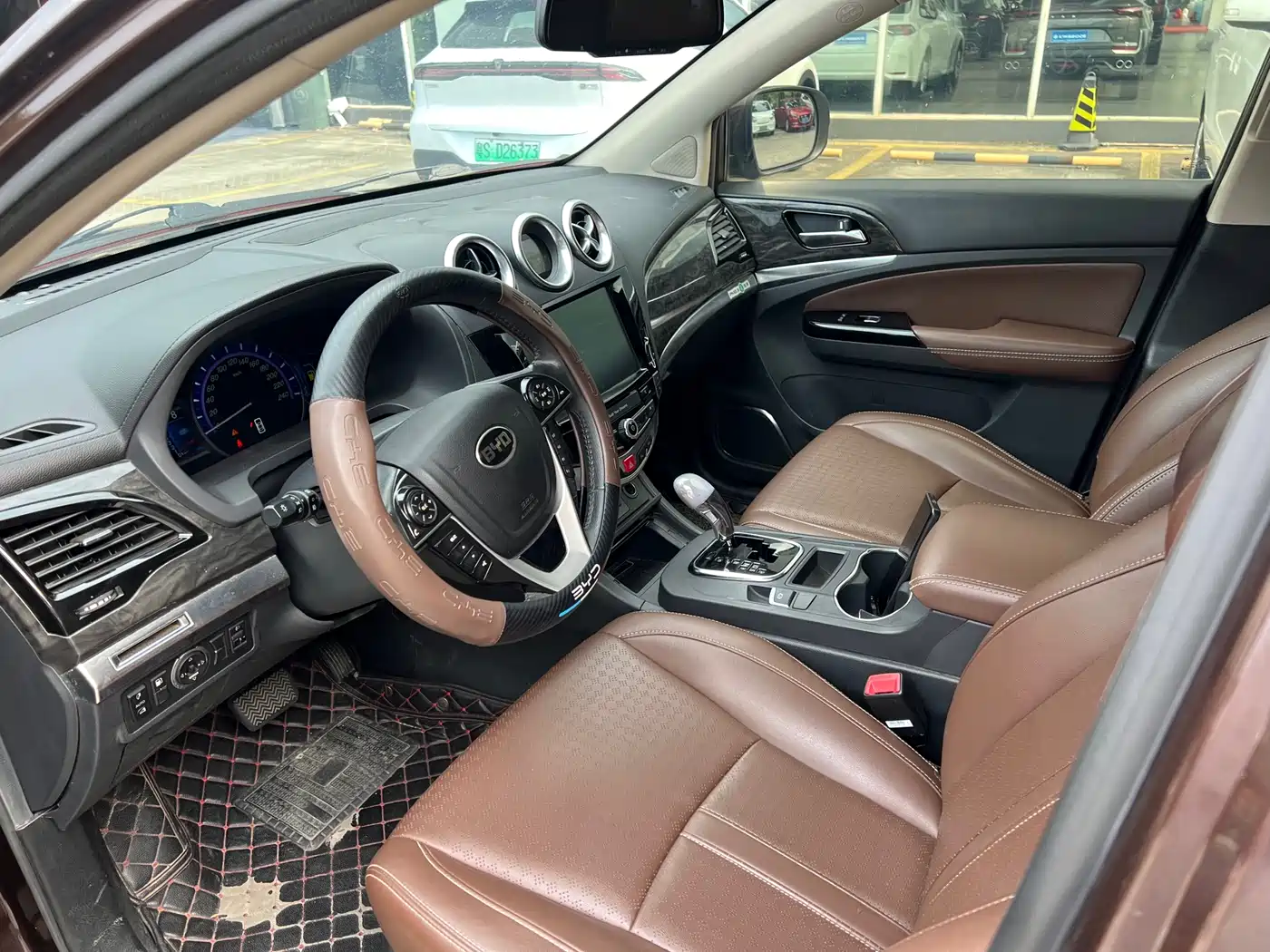 BYD S7 2016 2016 2.0T Automatic Premium Model