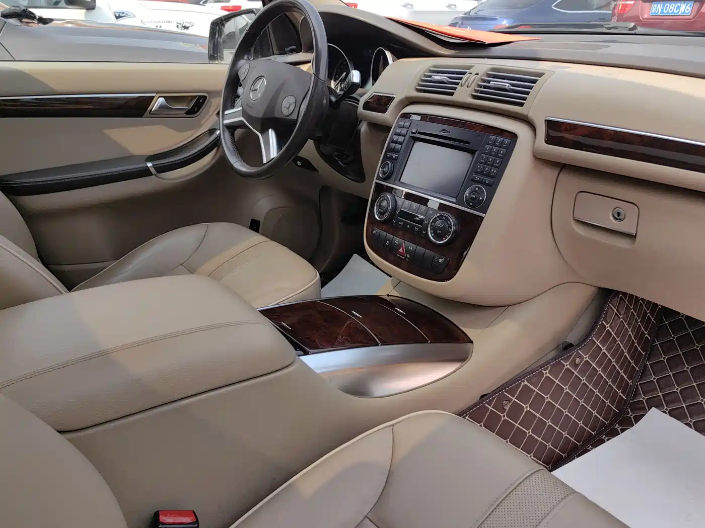 Mercedes-Benz R-Class 2011 R 350 L 4MATIC фото 10