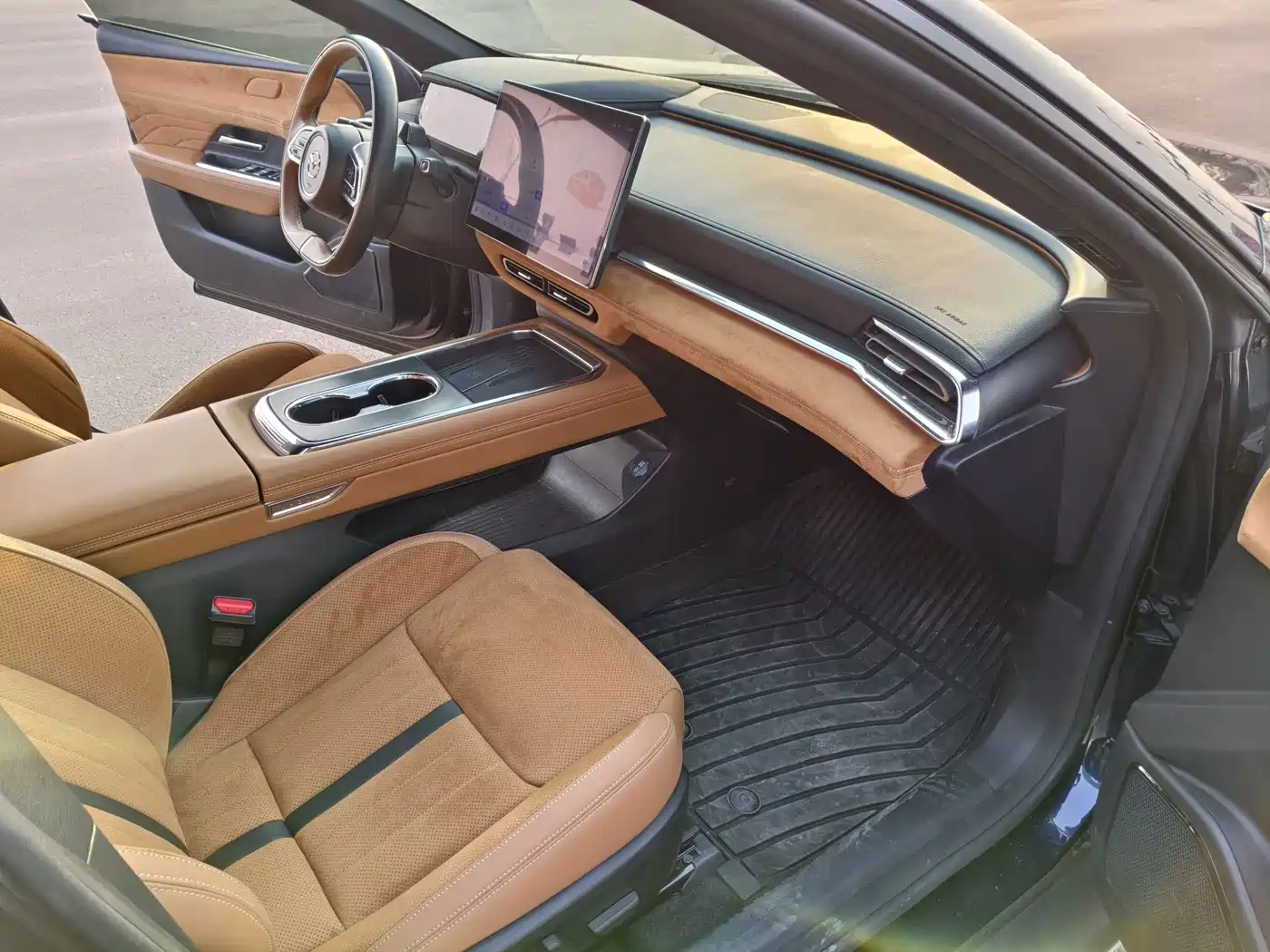 Mazda EZ-6 2025 2024 Pure Electric 600 Elegance Edition