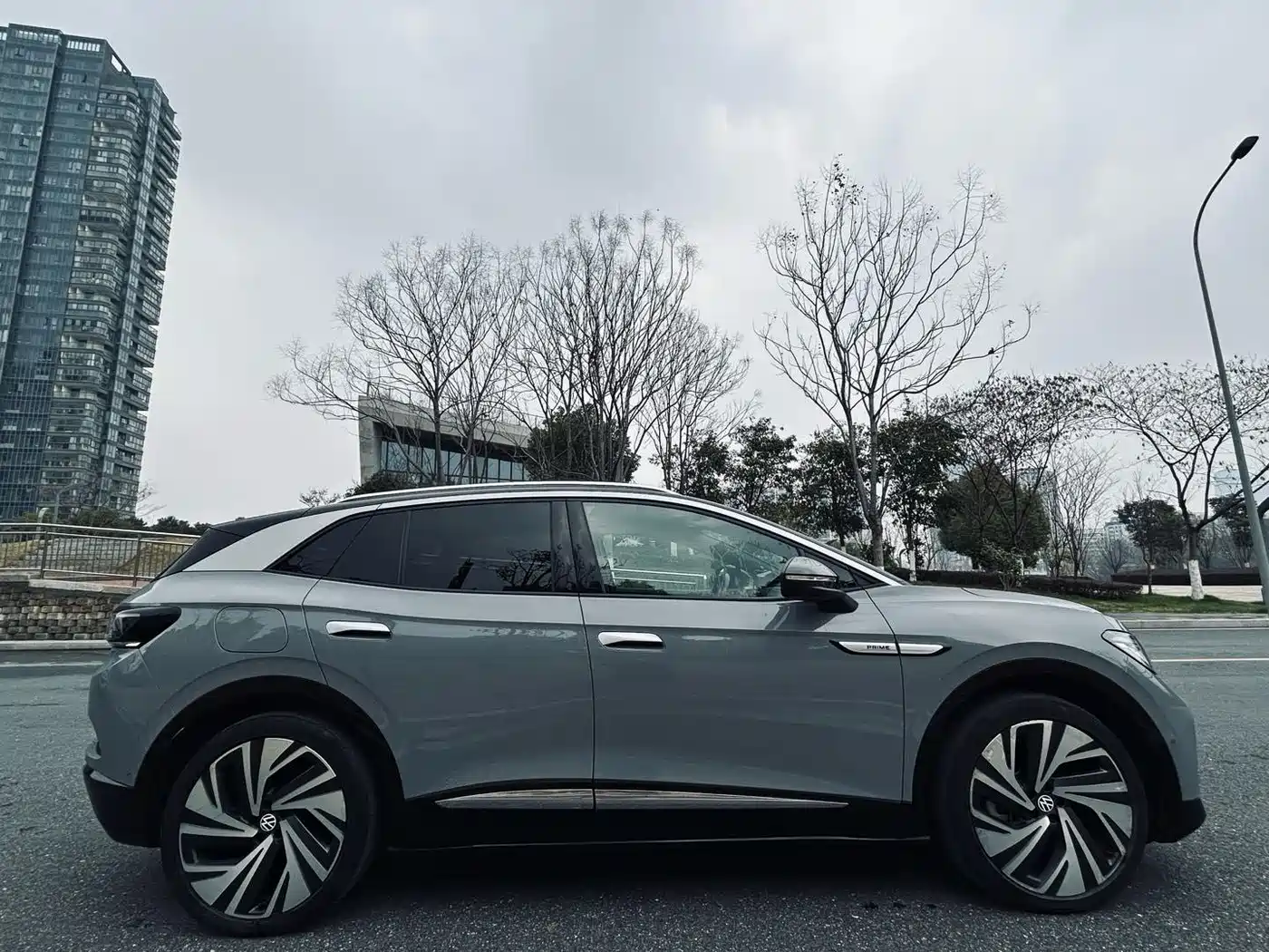 VOLKSWAGEN ID.4 CROZZ