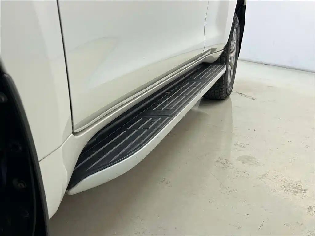 Toyota Prado 2018 3.5L Automatic TX-L Rear-mounted Spare Tire фото 11