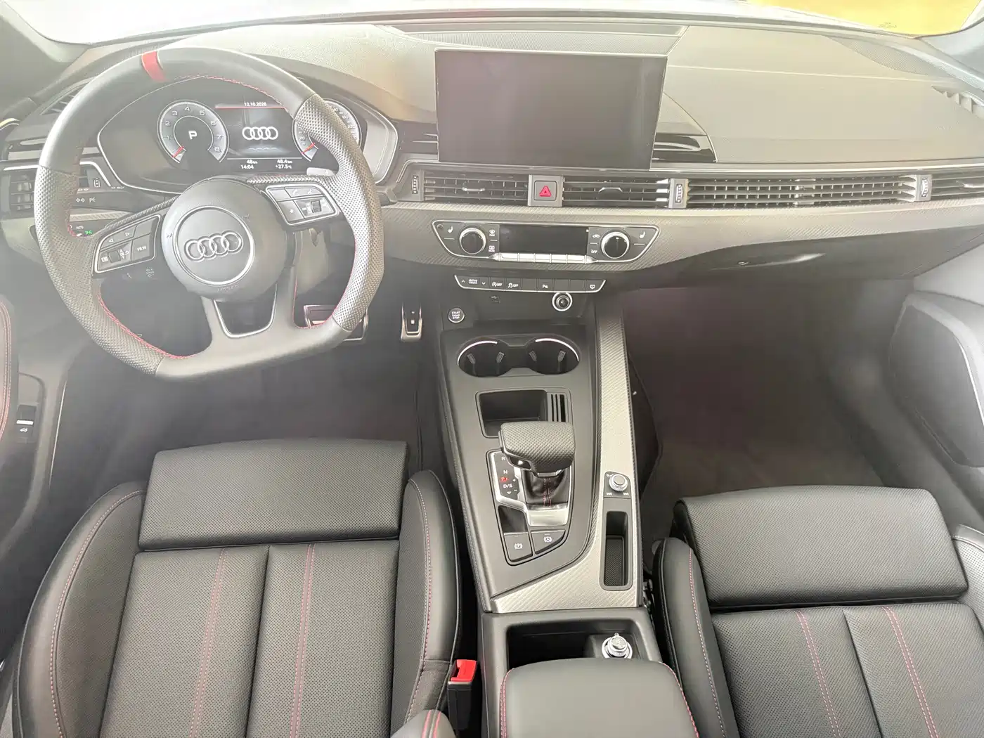Audi A4L 2026 2025 Model Year Facelift 2 Million Celebration Edition 40 TFSI Luxury Dynamic