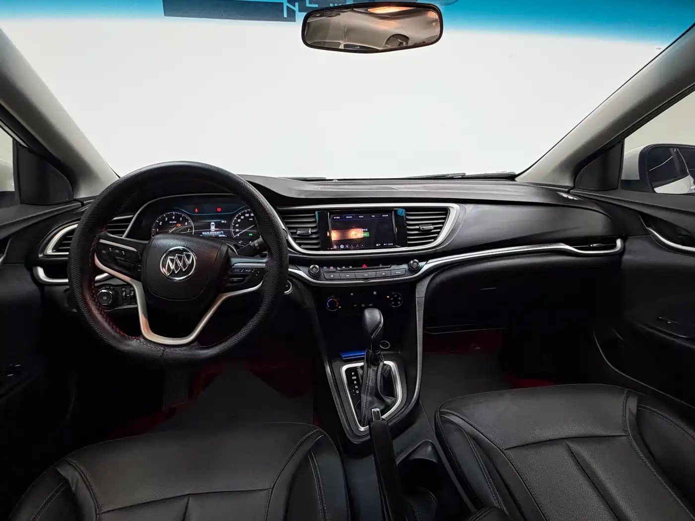 Buick Excelle 2021 1.3T Auto Mild Hybrid Elite фото 13