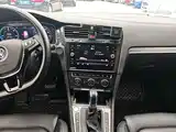 Фото 13 - Volkswagen Golf New Energy(Imported)