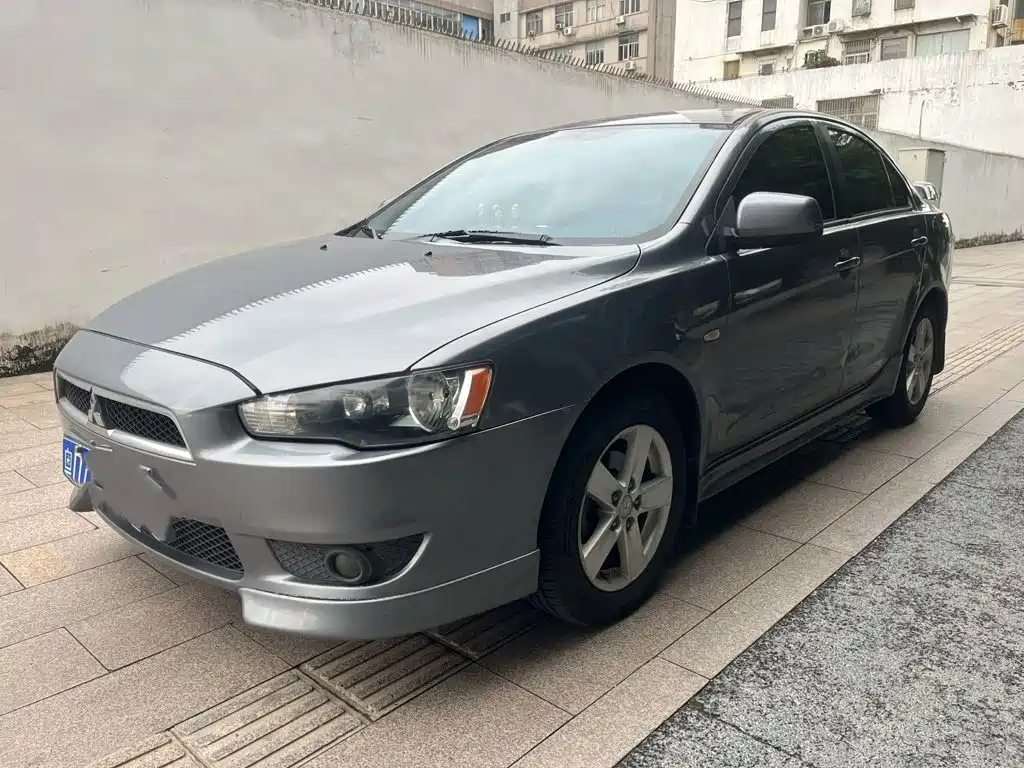 Mitsubishi Lancer EX 2010 2010 Fashion Edition 1.8L CVT Comfort