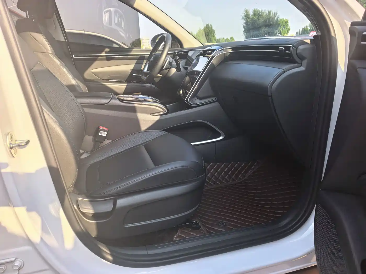 Фото 10 - Hyundai Tucson