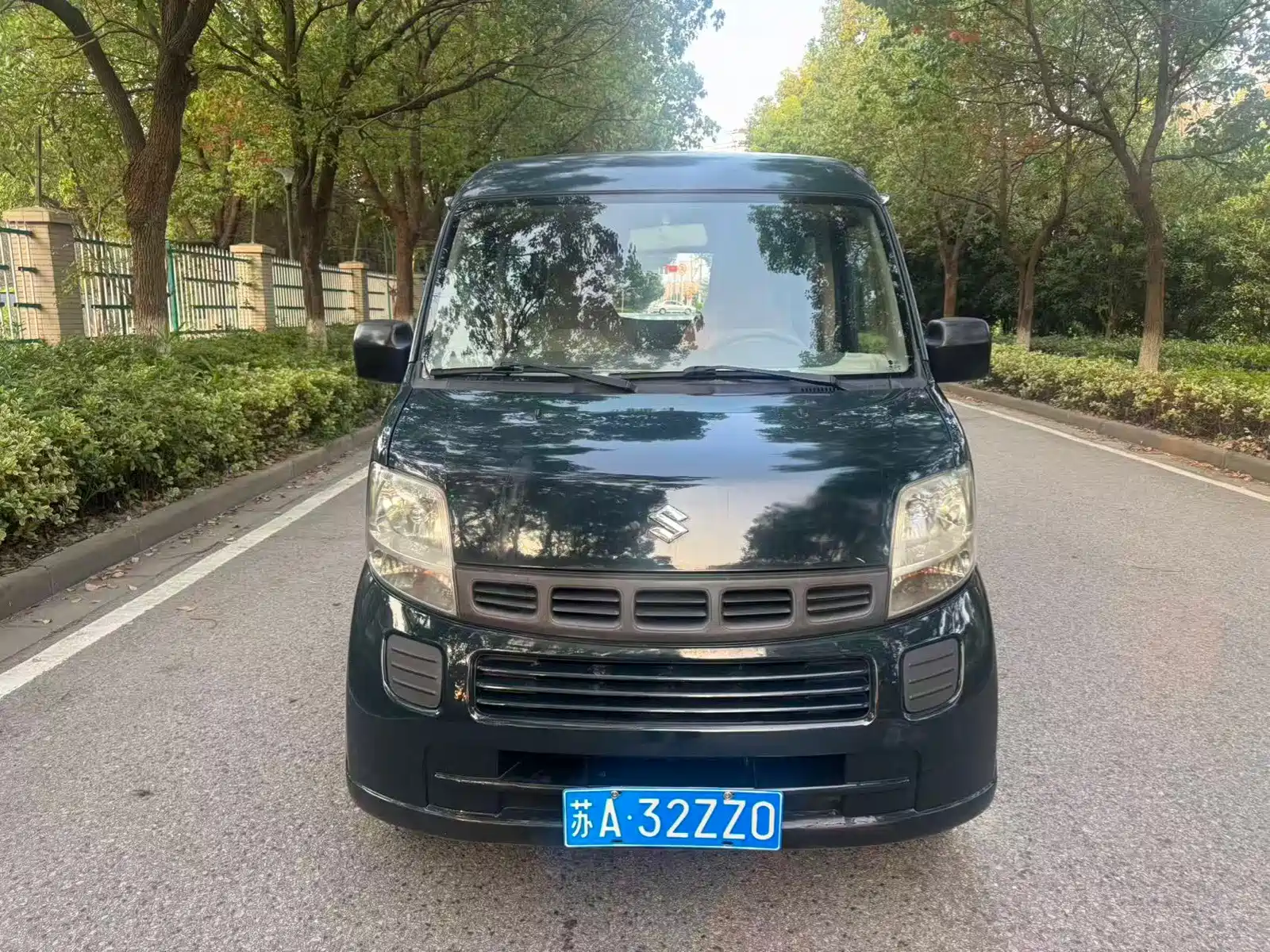 Photo 2 - Suzuki Landi