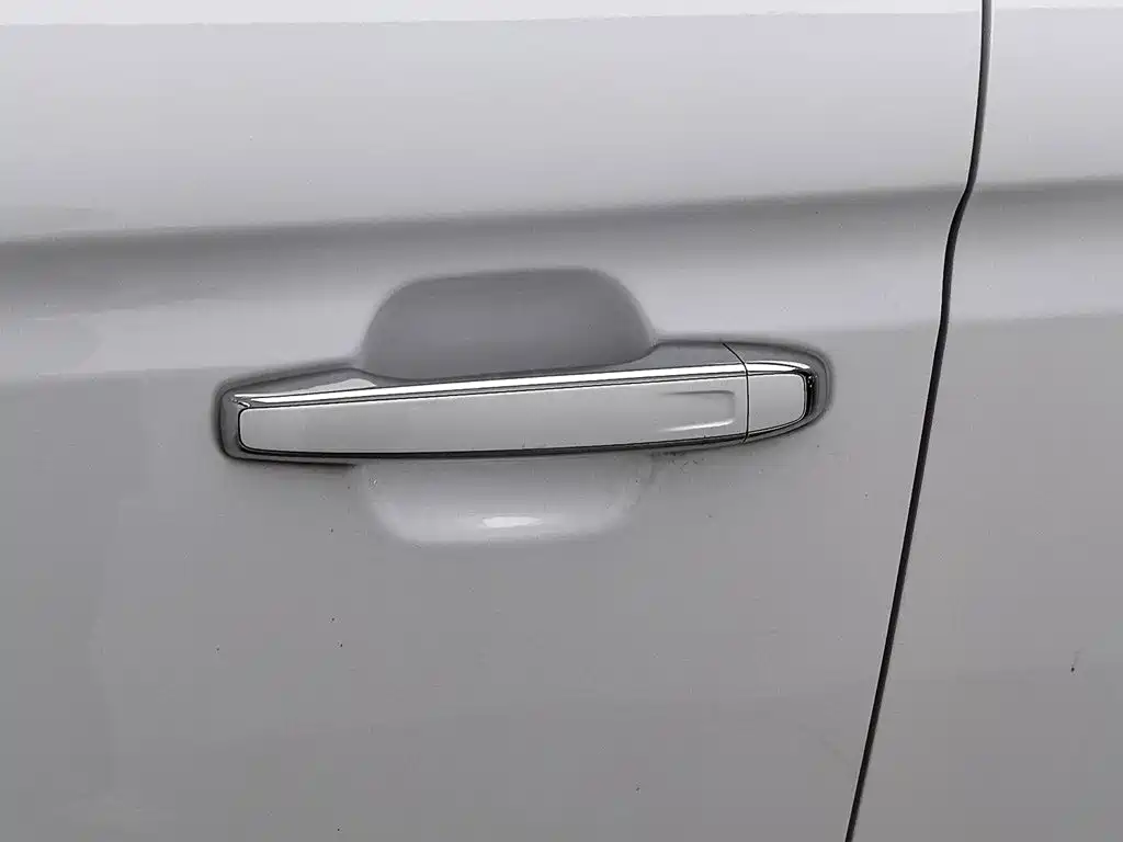 Photo 18 - Geely Atlas