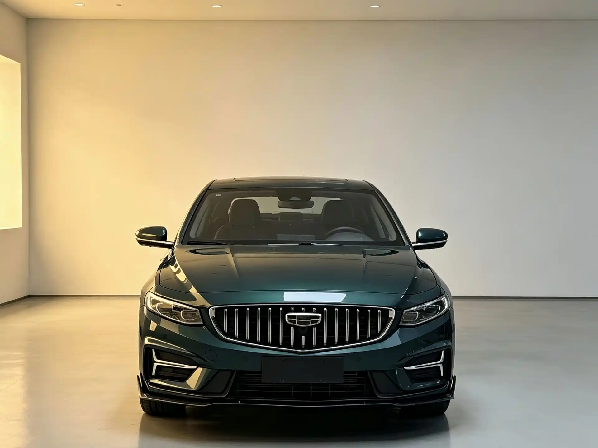 Фото 2 - Geely Preface