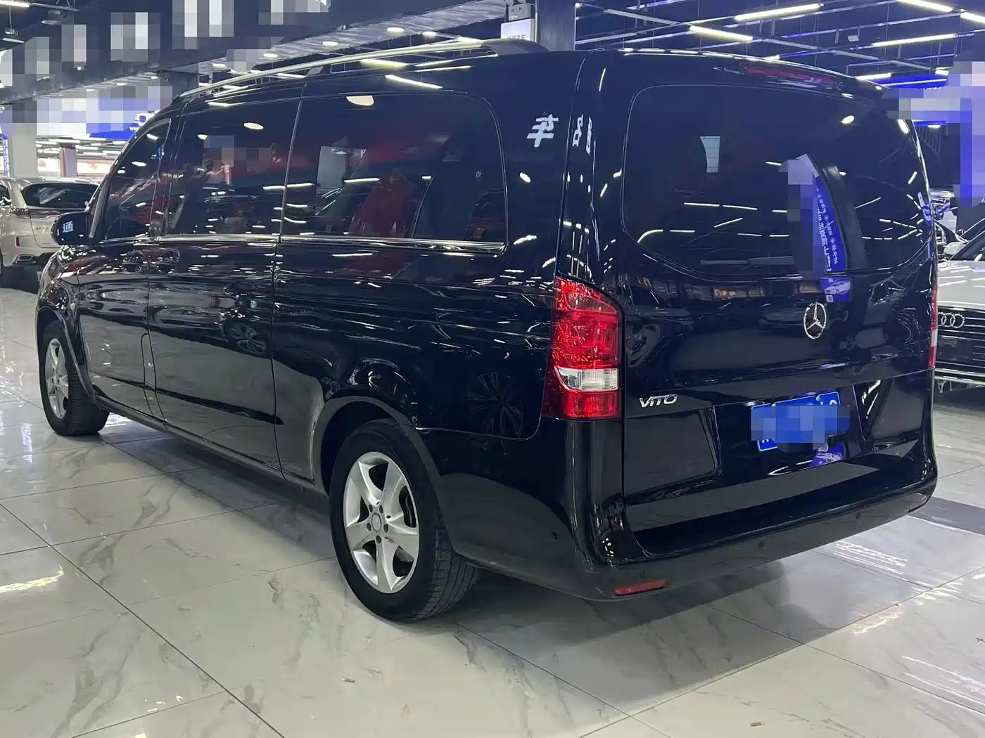 Mercedes-Benz Vito 2016 2.0T Elite Edition фото 4