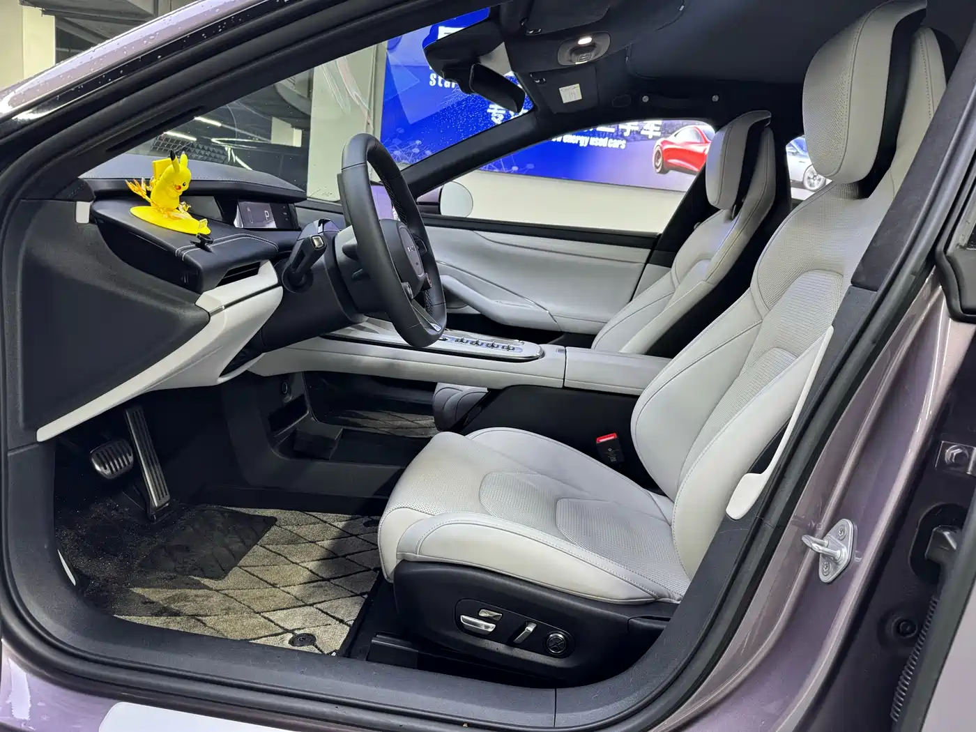 XIAOMI CAR XIAOMI SU7