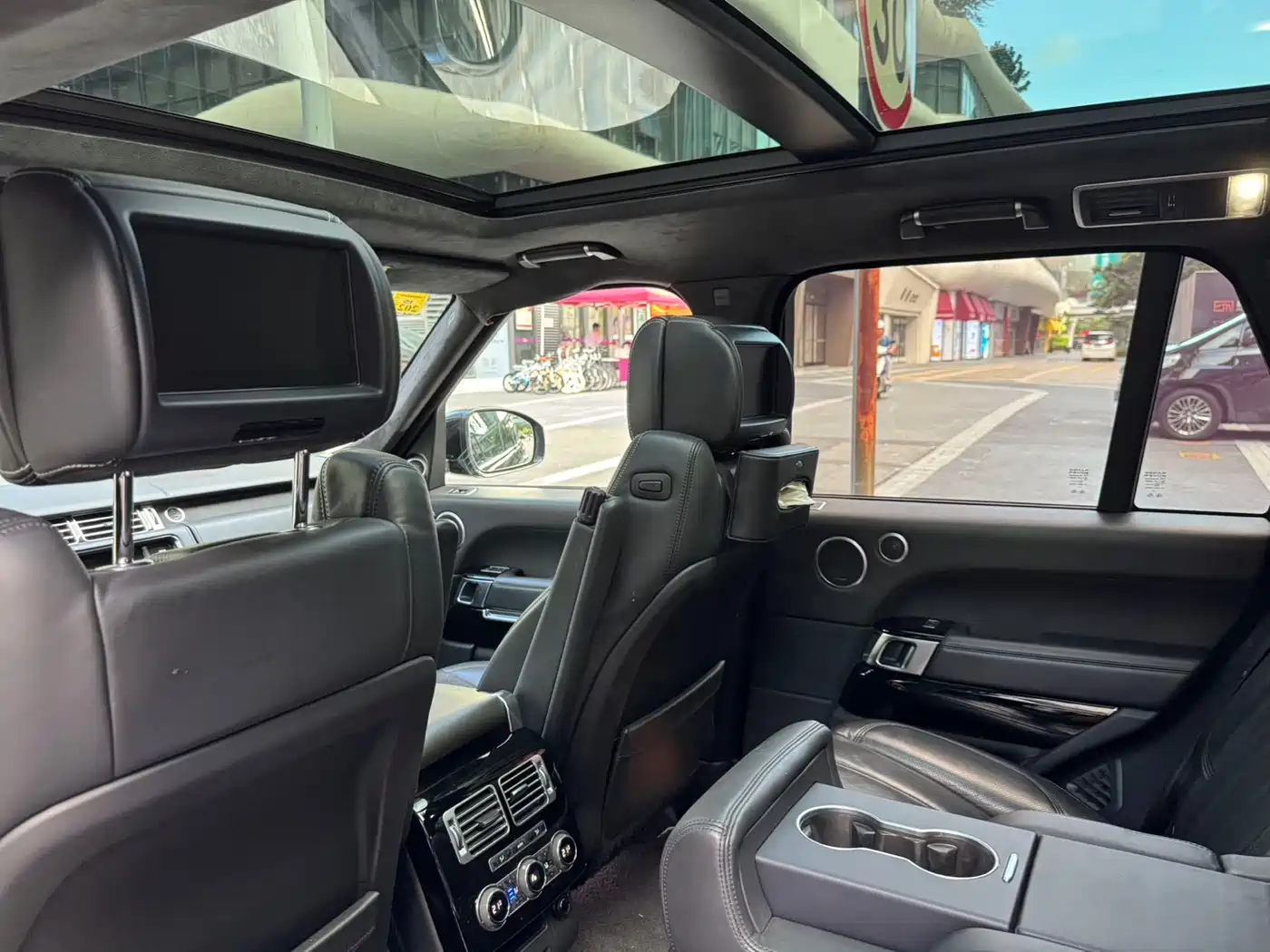 Land Rover Range Rover 2015 3.0 TDV6 Vogue фото 7