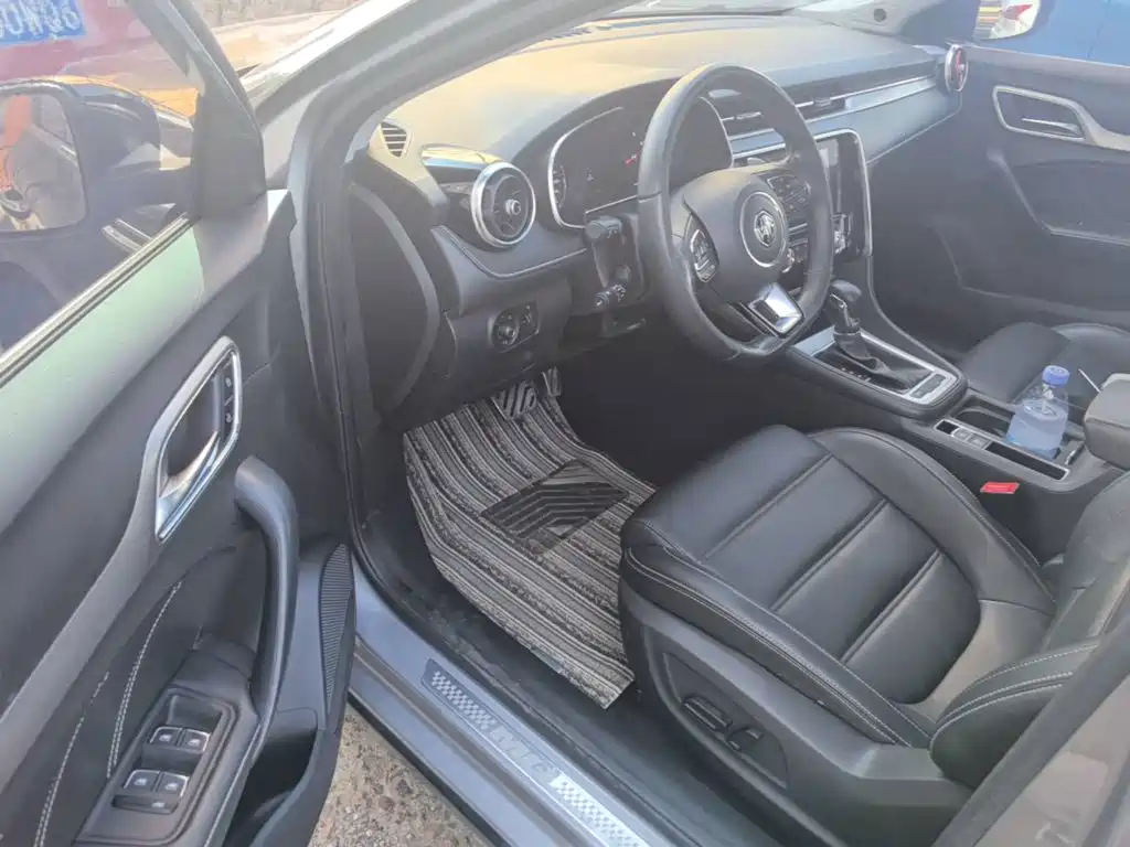 MG MG6 2018 2017 20T Automatic Luxury Smart Connect Version (China V)