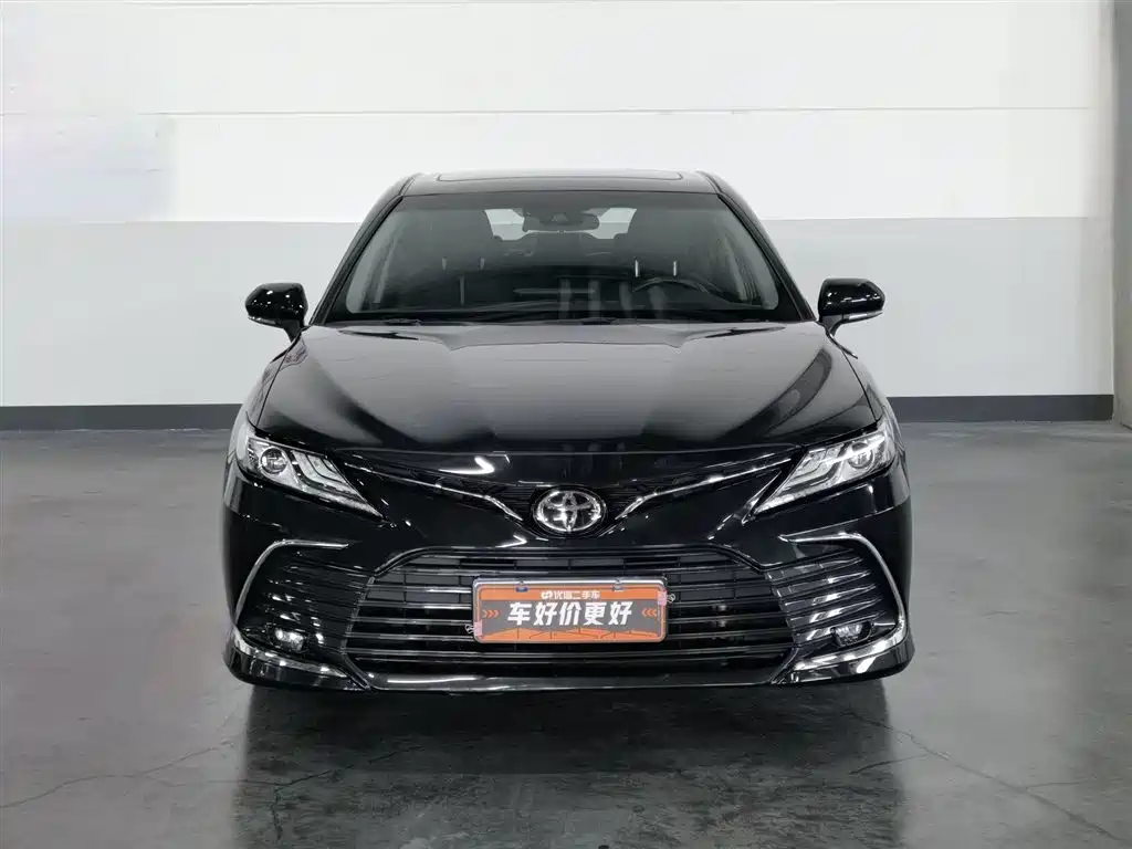 Toyota Camry 2021 2.0G Luxury Edition фото 3