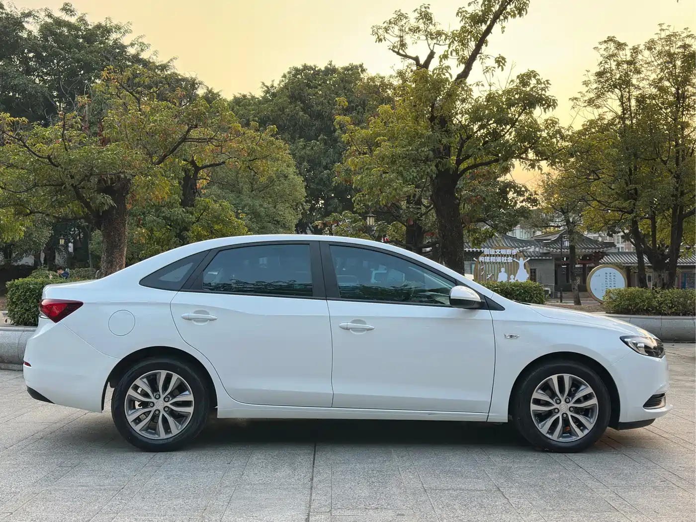 BUICK YINGLANG