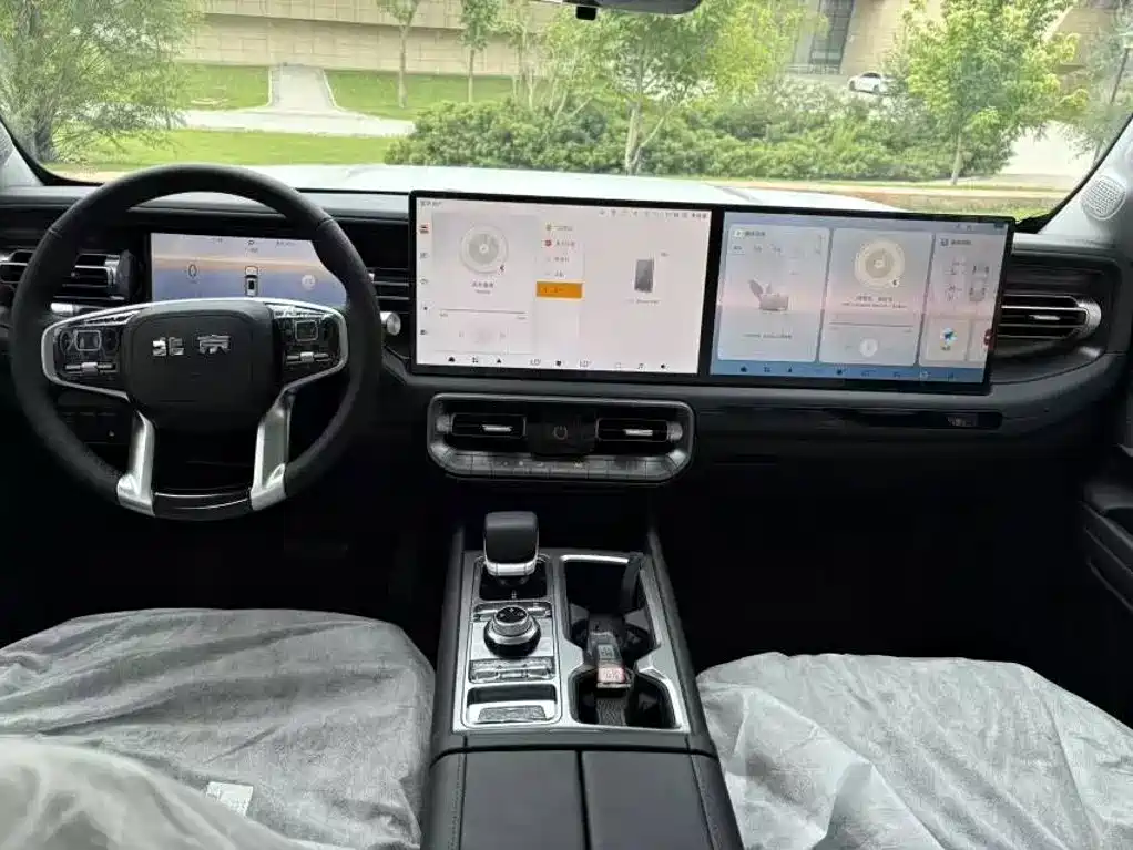 Photo 7 - BAIC ORV Beijing Off-Road BJ40 Range Extender