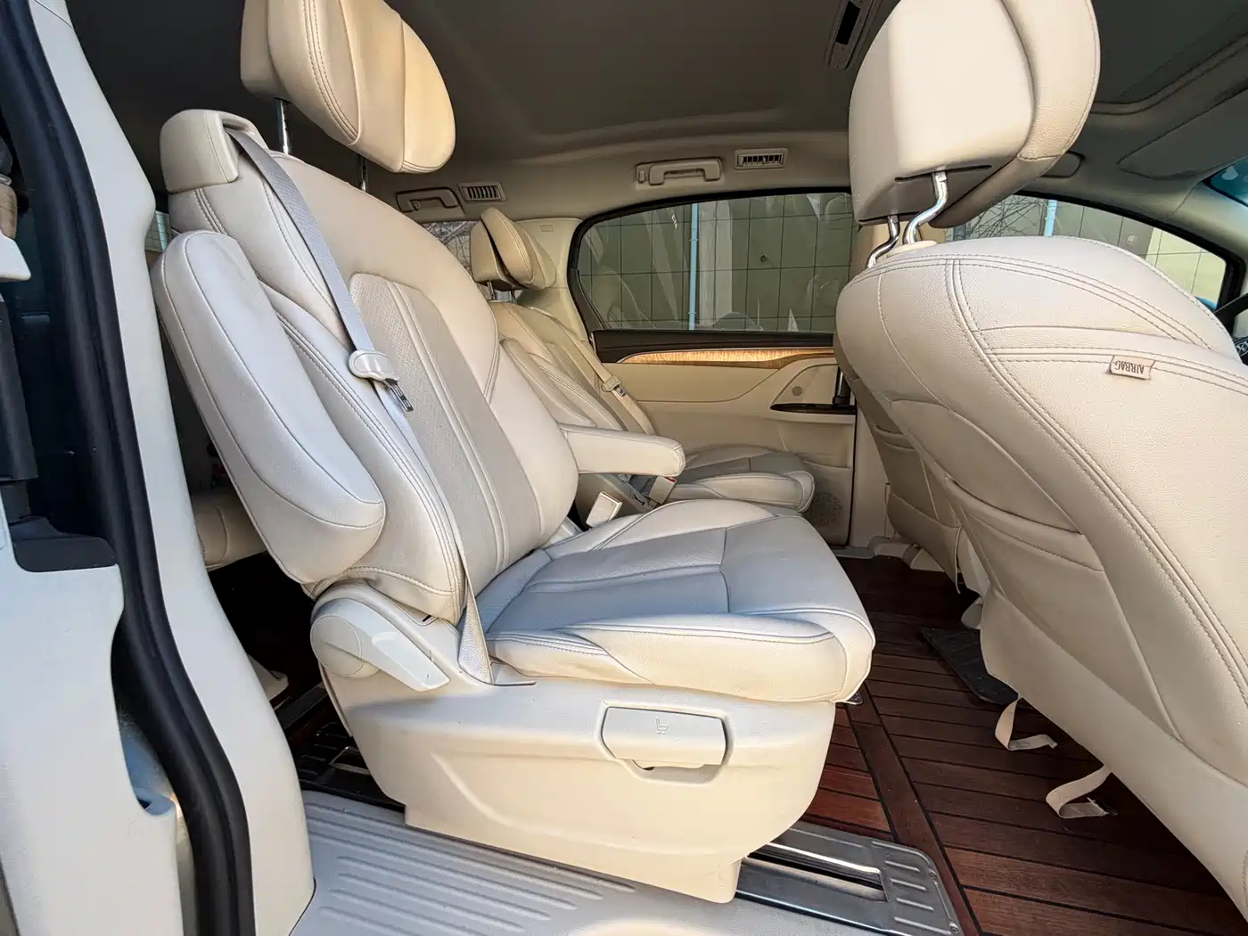 Buick GL8 2017 ES 28T Comfort Type China V фото 14