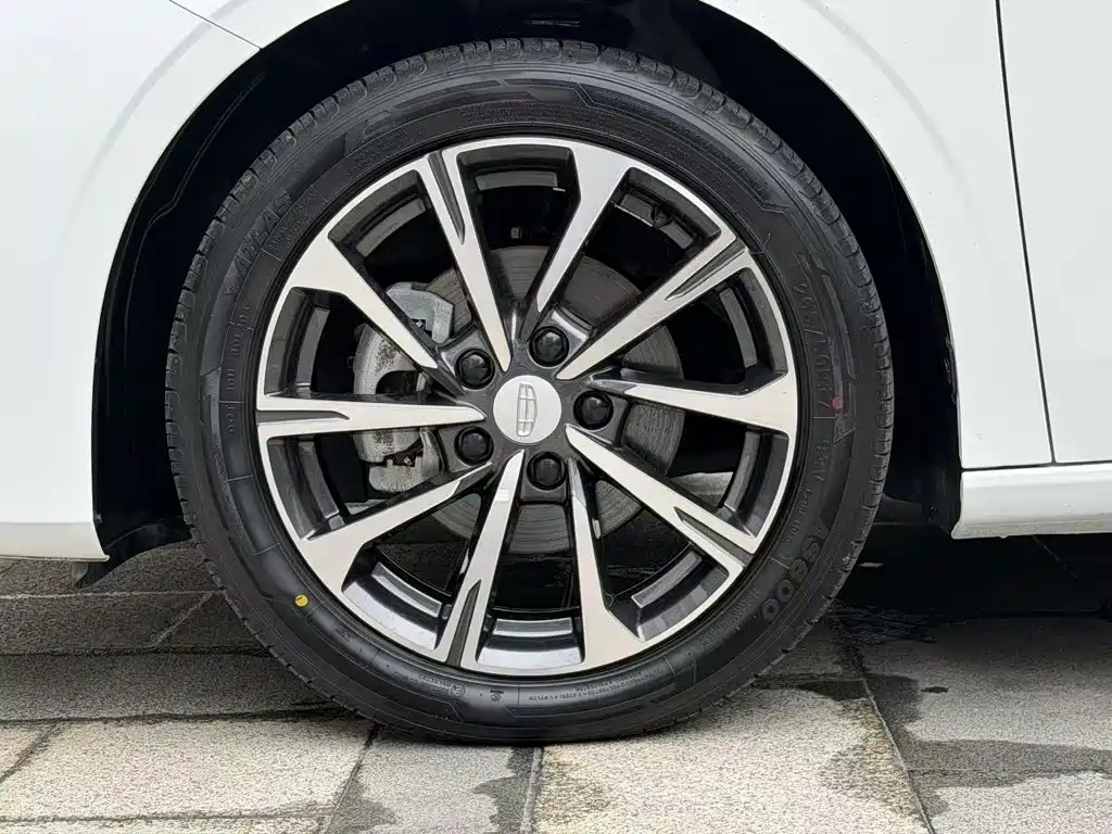 Geely Emgrand 2025 2025 4th Gen 4 Million Commemorative Edition 1.5L CVT Soar