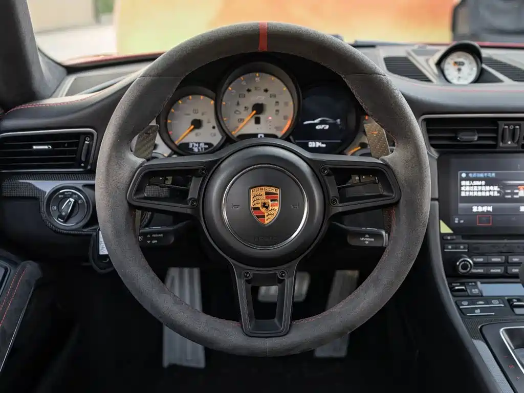Porsche 911 2018 GT3 4.0L фото 12
