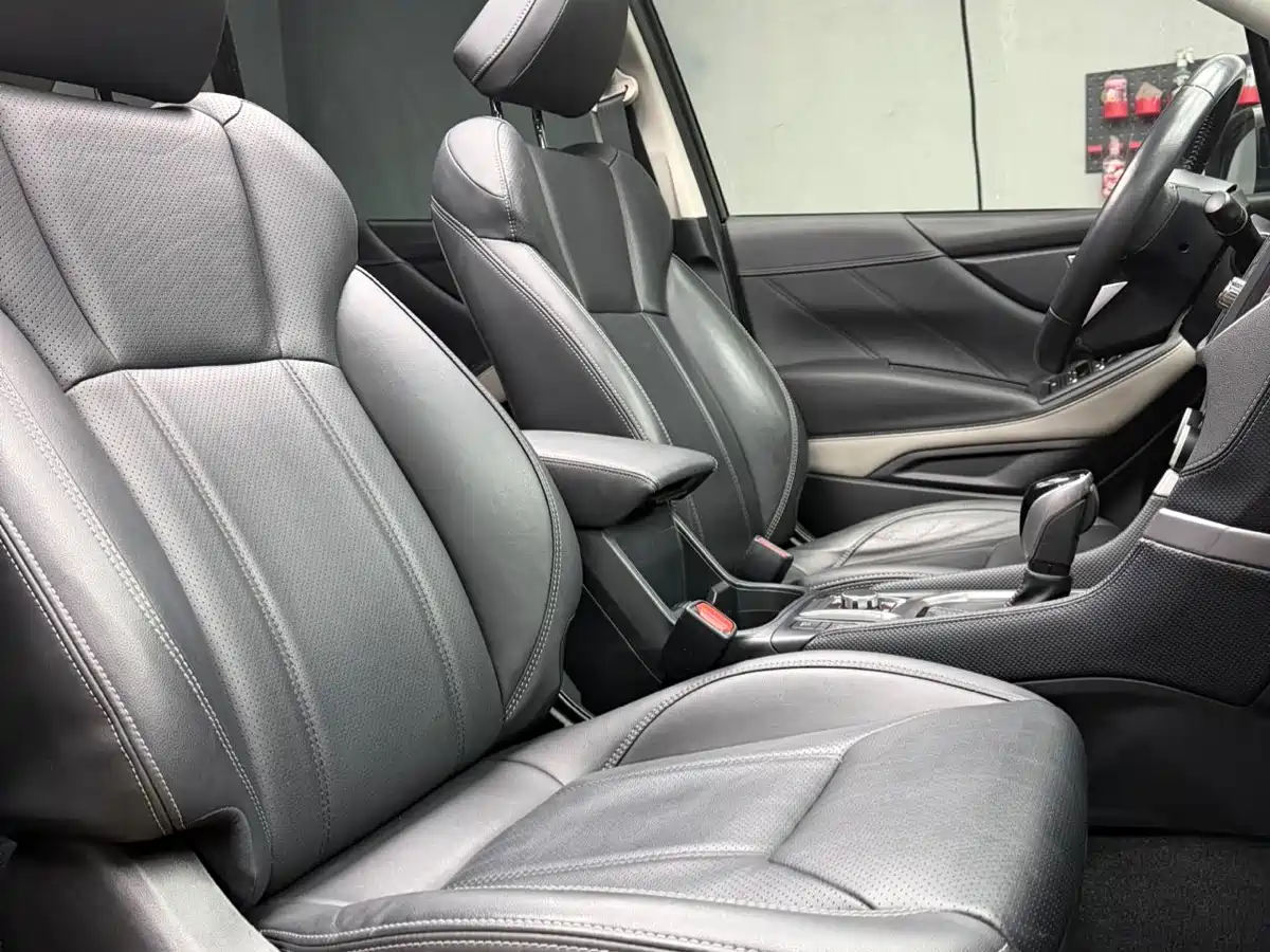 Subaru Forester 2022 2.0i AWD Flagship Edition with EyeSight фото 11