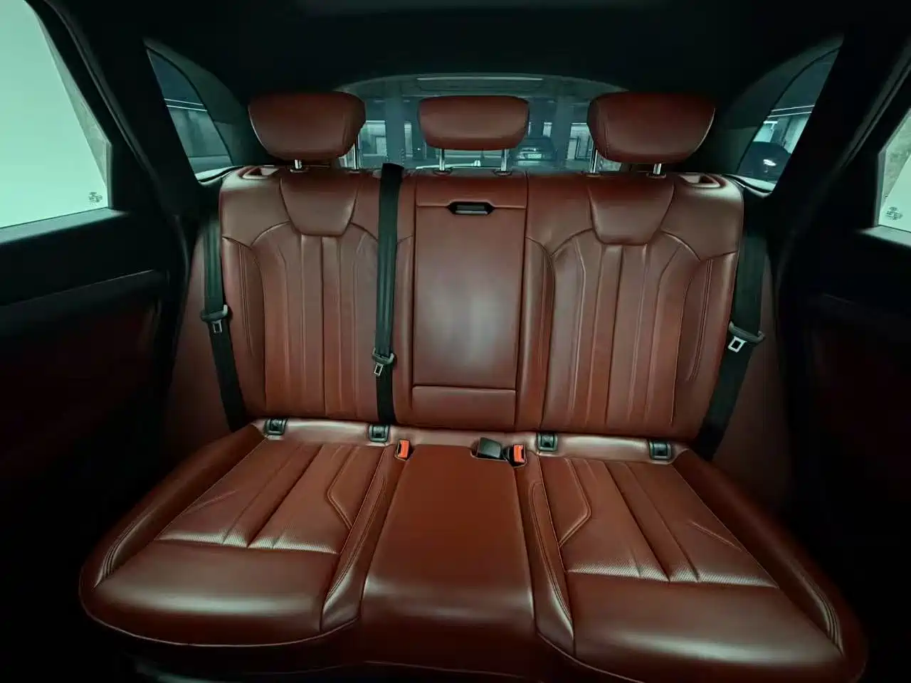 Audi Q5L 2024 Model 40 TFSI Luxury Dynamic фото 17