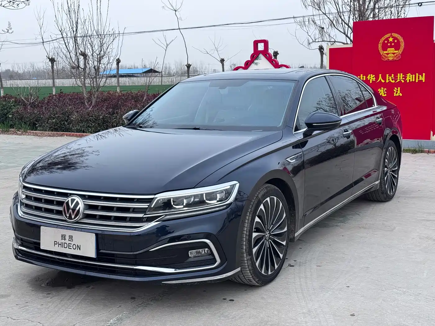 Volkswagen Phideon 2021 380TSI Premium Edition фото 3