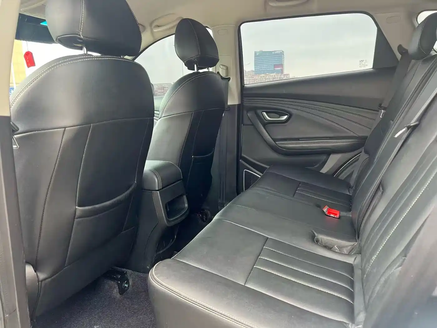Jetour X70M 2022 2022 1.5T Manual Avant-garde Partner 7-seater