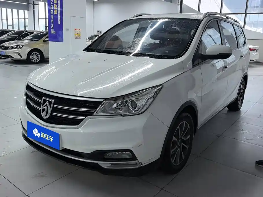Baojun 730 2020 2019 1.5L Manual Fashion Edition 7-Seater China VI