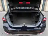 Фото 8 - BMW i5