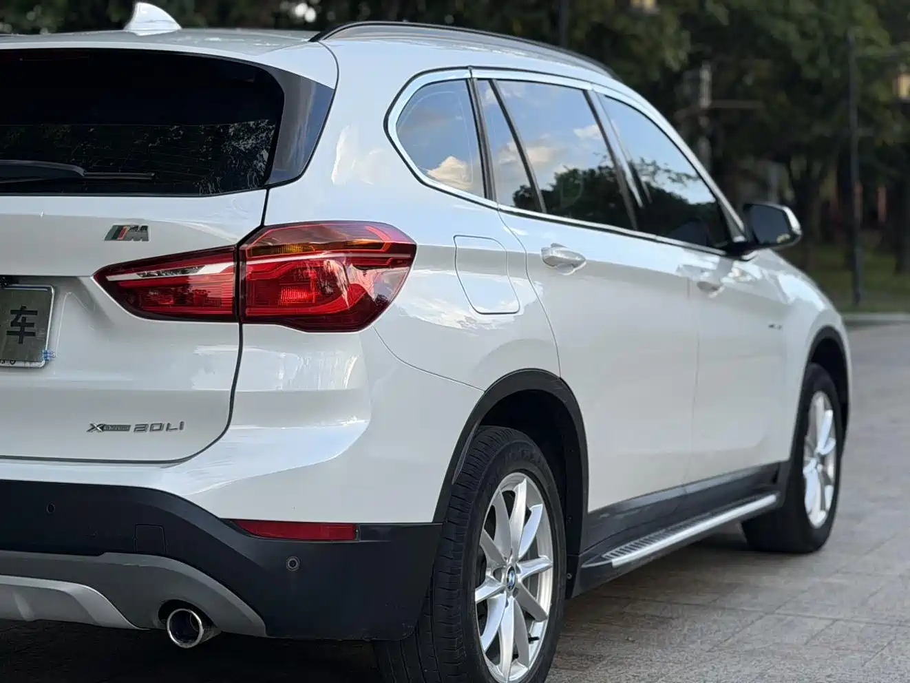 BMW X1 2018 sDrive18Li Fashion Model фото 14