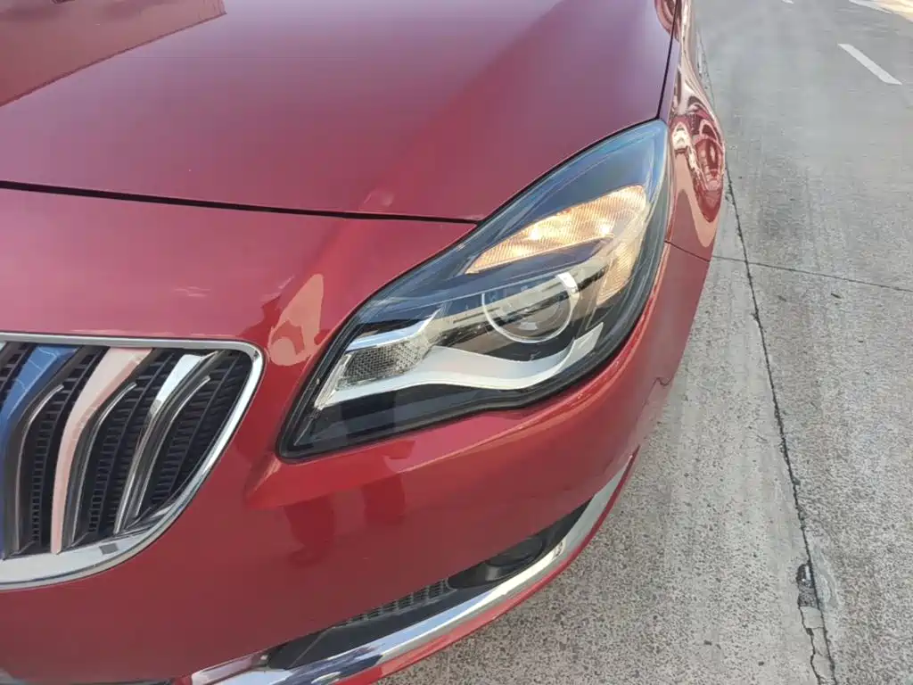 Фото 24 - Buick Regal