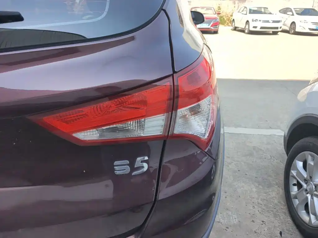 Фото 8 - Haima S5
