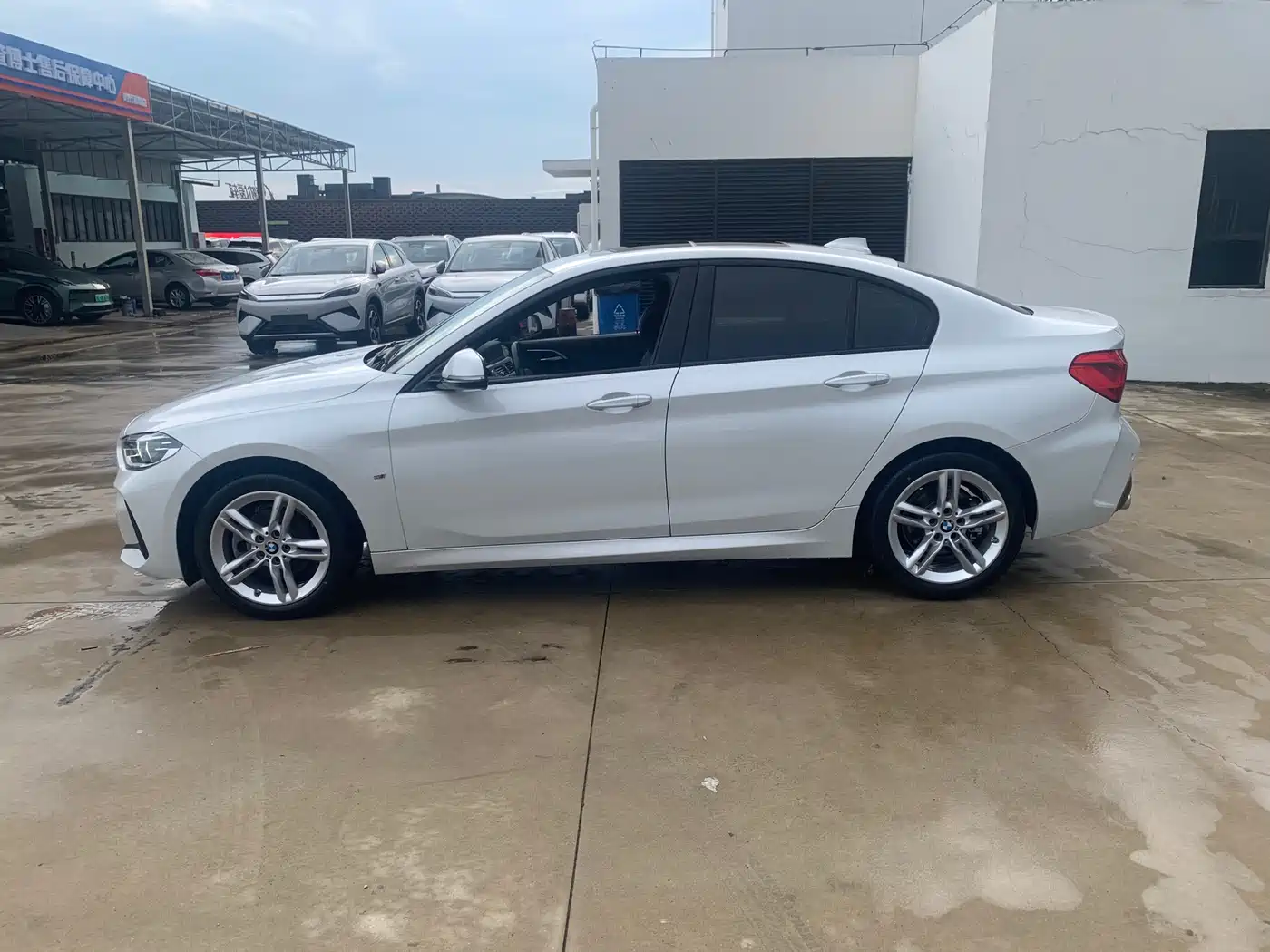 BMW 1 Series 2020 Model 120i M Sport Package фото 15