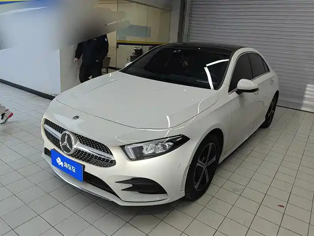 MERCEDES-BENZ A CLASS