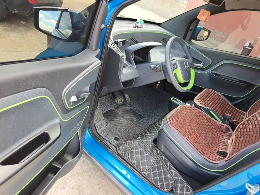 Baojun E100 2020 2019 250KM Smart Edition
