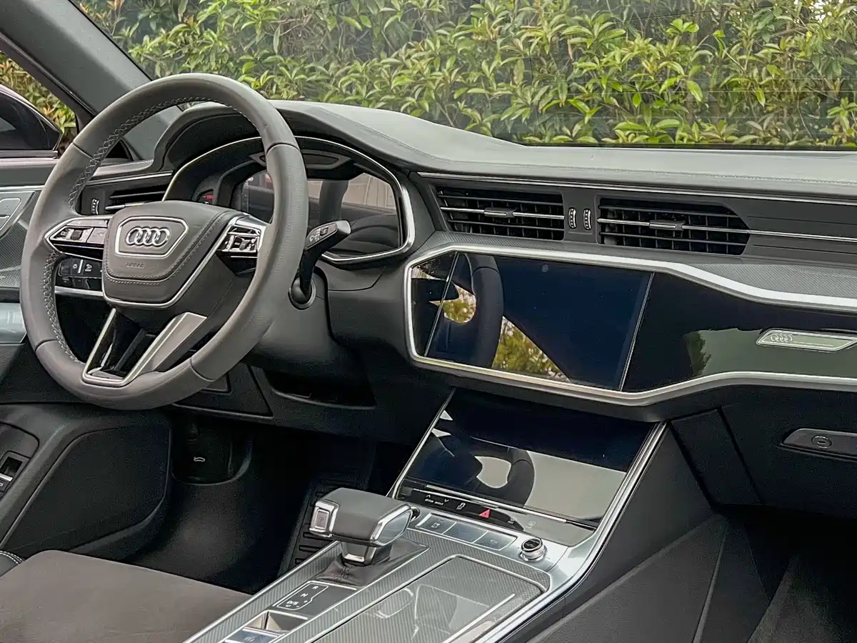 Audi A6L 2024 45 TFSI Premium Dynamic фото 13